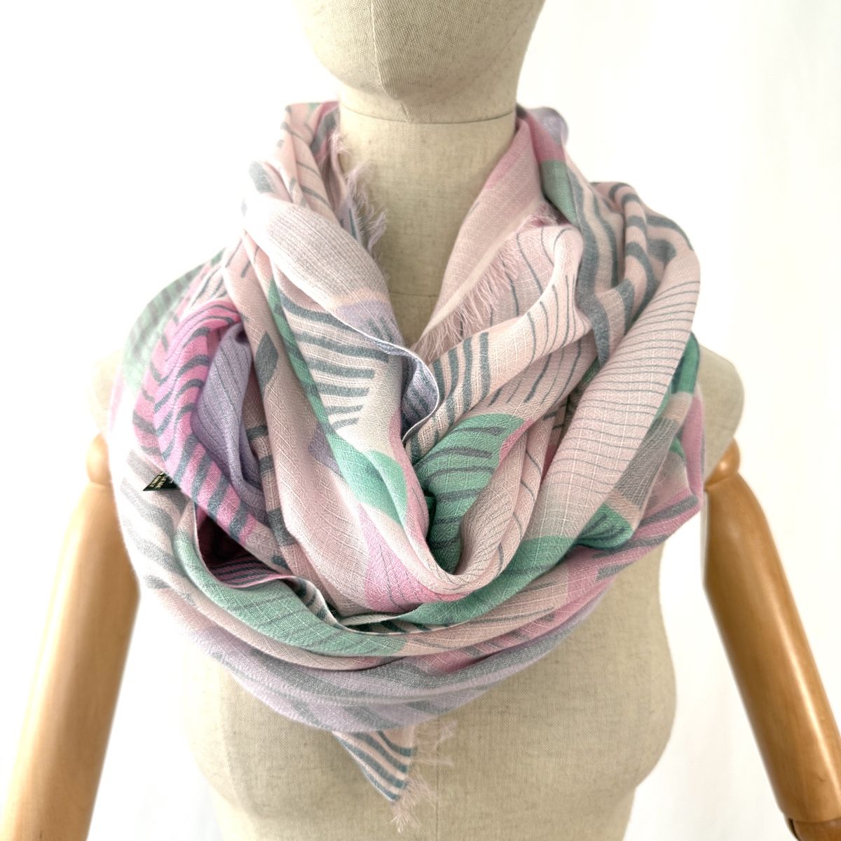 Foulard & Sciarpe: ALBEROTANZA Cashmere/Silk Scarf – Nuovo (secondo la descrizione) da Freienbach venduto da Avviivva_Shop