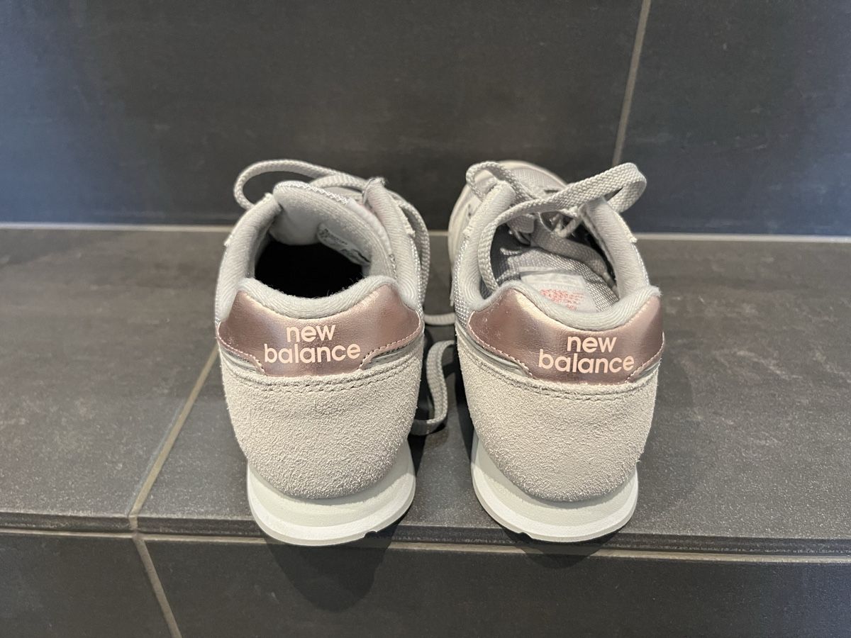 New Balance Scarpe da donna: New Balance Sneaker neu! 37 – Nuovo (secondo la descrizione) da Eich venduto da nishablue 3