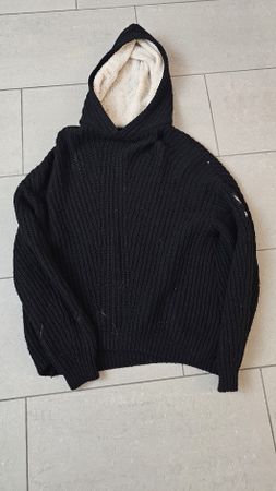 Maglione Pier One nero con cappuccio foderato – da uomo