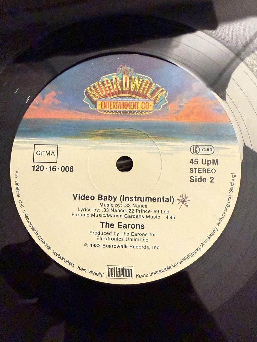 Schallplatten: The Earons - Video Baby  – Gebraucht aus Delémont von Studio_du_soleil 1