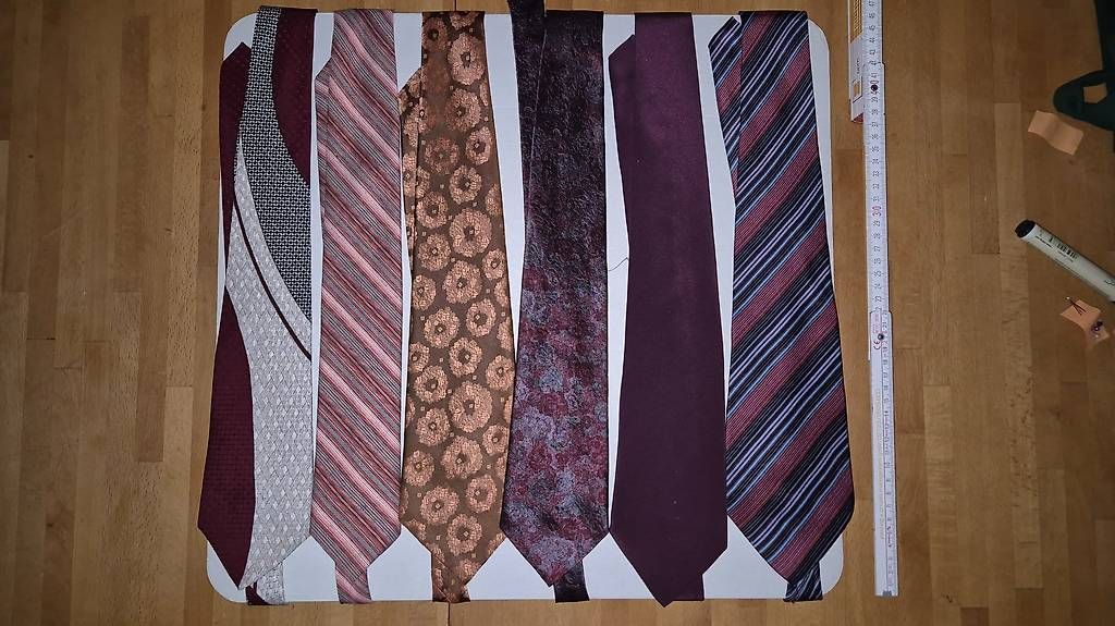 Cravates: Vintage Herren Krawatten 3 Polyester & Seide – D'occasion à Zuerich par Moysy