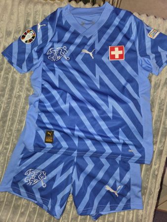 Puma Schweiz Set Trikot Hose blau Grösse 140