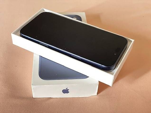 Apple Portables: IPHONE17 PRO MAX 256gb – D'occasion à Muttenz par Vincent65P 1