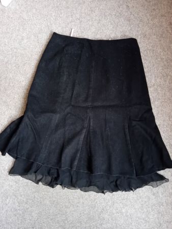 Eleganter, schwarzer Wollrock Gr. 34-36