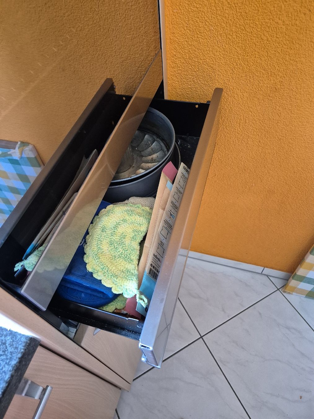 Electrolux Forni: Einbau-Backofen ELECTROLUX – Usato da Ehrendingen venduto da patty17 2