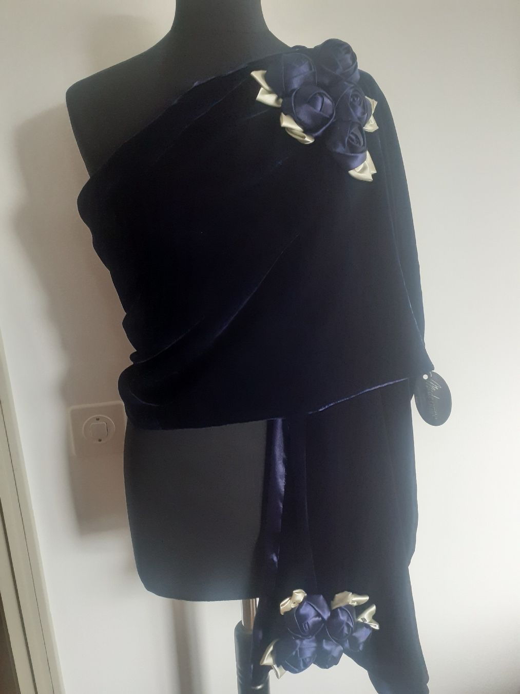 Foulard & Sciarpe: Pashmina velluto Medegriffe – Nuovo (secondo la descrizione) da Morbio Inferiore venduto da vin_fdj2