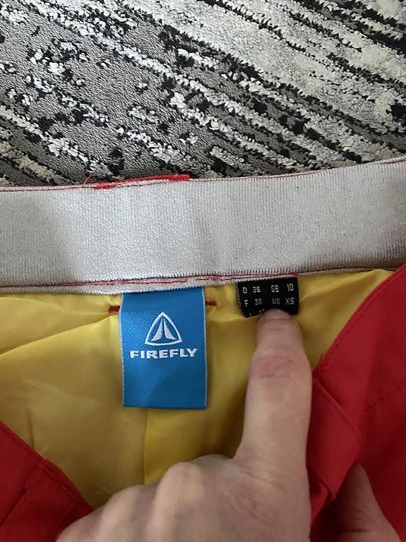 Pantaloni: Skihose gr 36 – Usato da Kreuzlingen venduto da Die_Nat 1