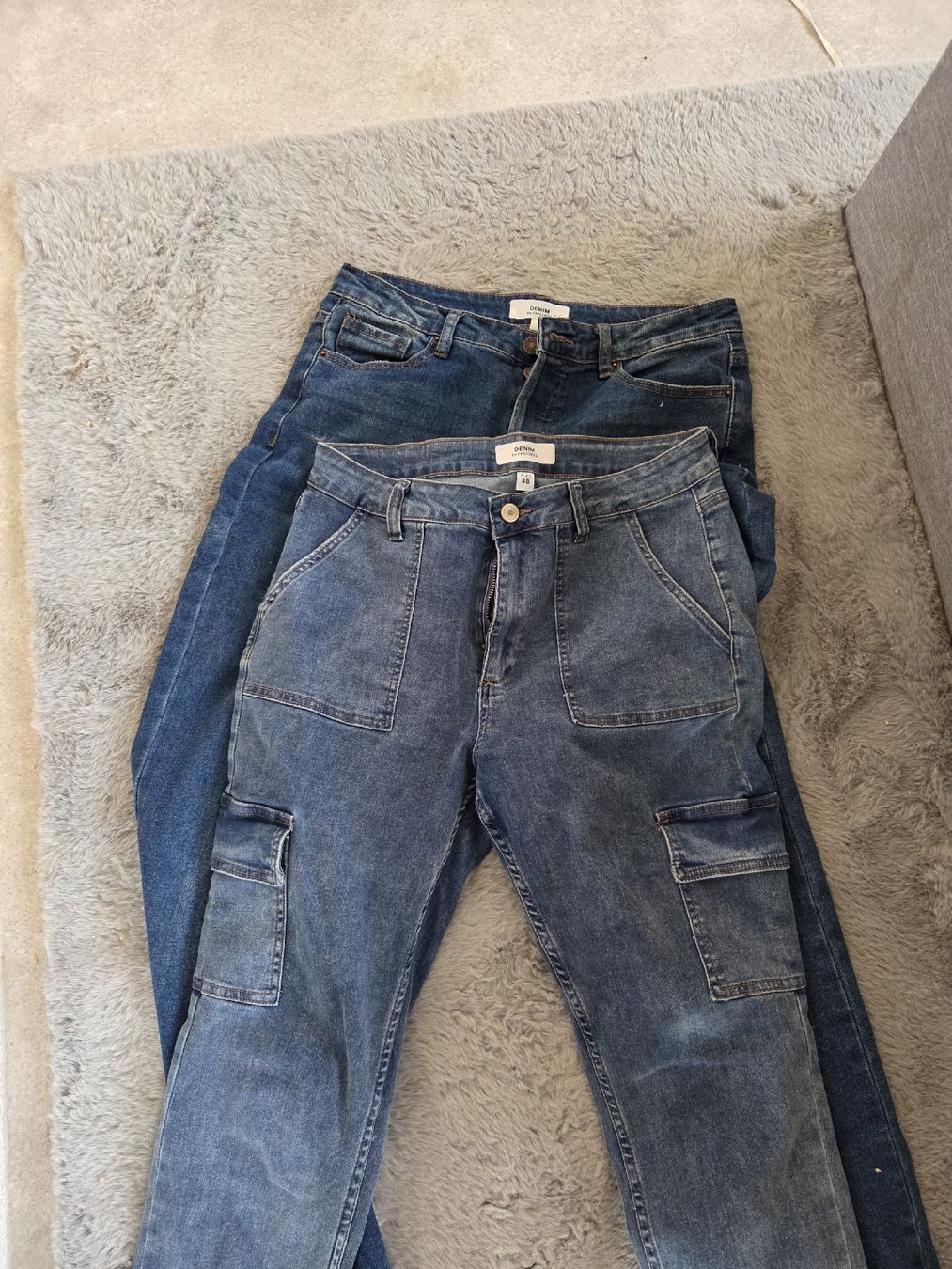 Jeans: 2 Jeans  – Usato da Rehetobel venduto da me_oe
