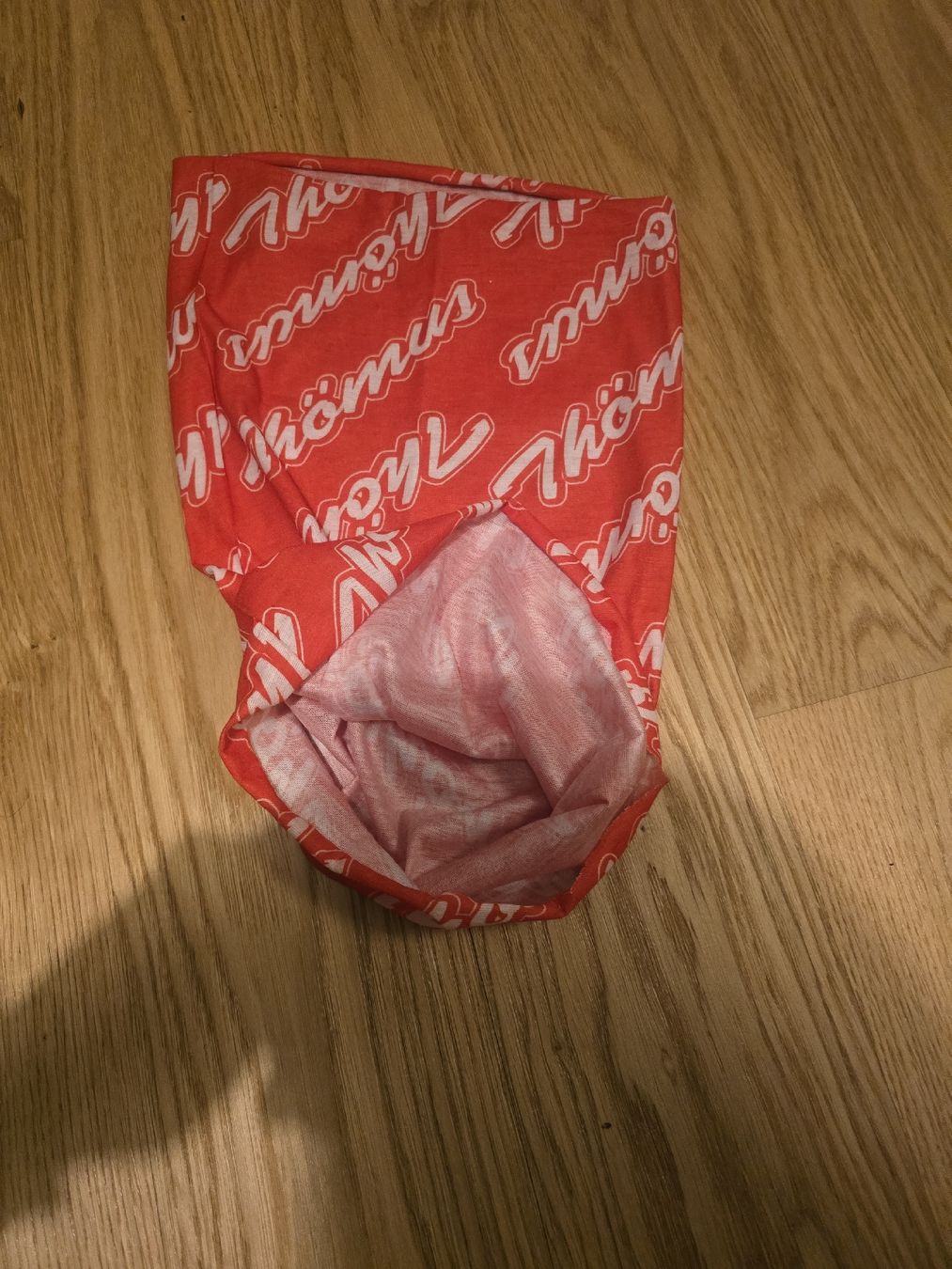 Foulard & Sciarpe: Original Thömus Multifunktionstuch, Rot, Neuwertig – Usato da Liebefeld venduto da Kiru21 1
