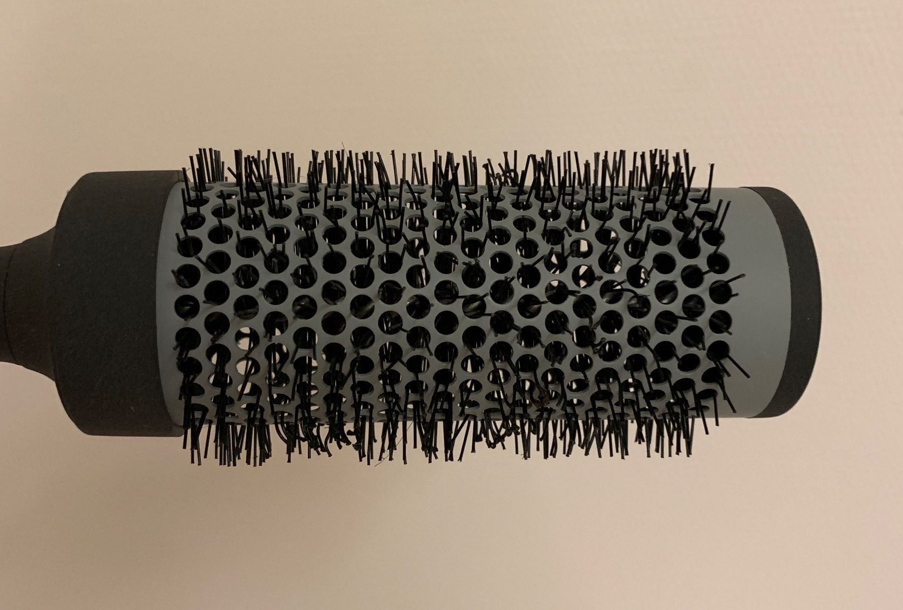 Altro per la cura dei capelli: Rundbürste SHINE – Usato da Zürich venduto da ThaliaL 5
