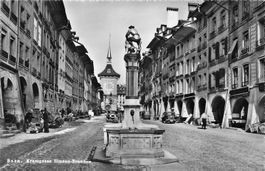 Bern (BE) – Kramgasse mit dem Simsonbrunnen