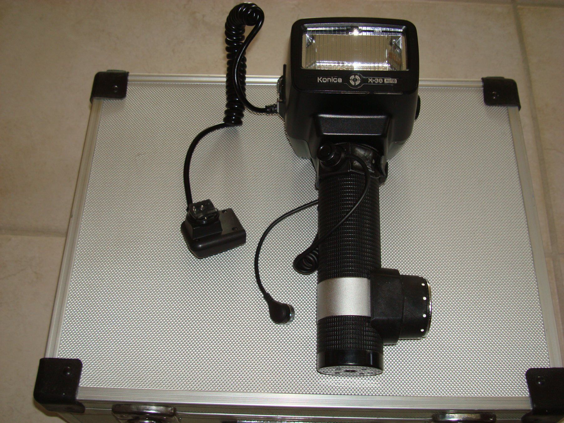 Konica Kamera: KONICA FS-1 MIT ZUBEHÖR – Gebraucht aus Scherz von 5246 6