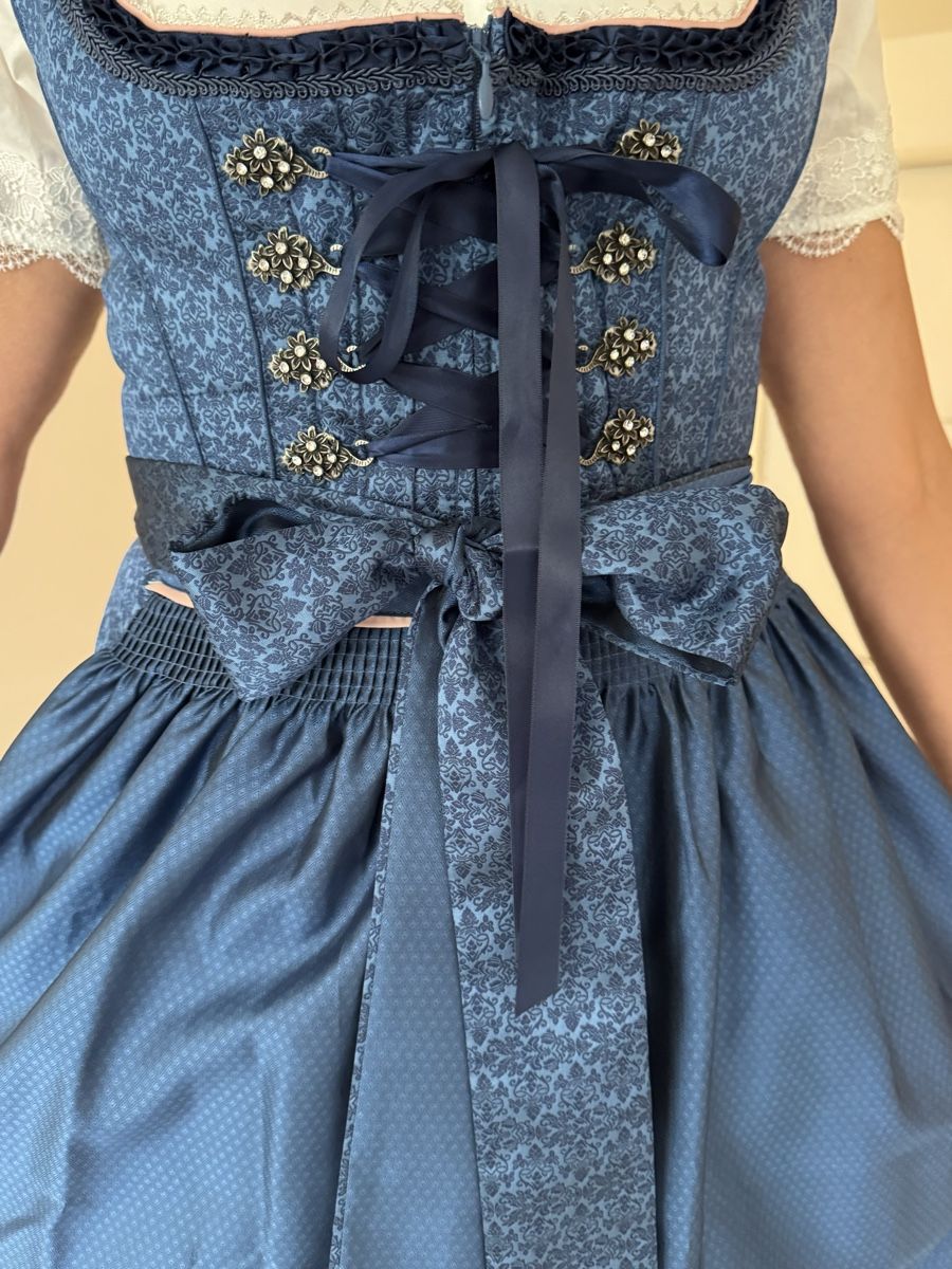 Krüger Vestiti: Dirndl Krüger Collection blau gemustert Grösse 40 – Usato da Erlenbach ZH venduto da msa_x26y 5