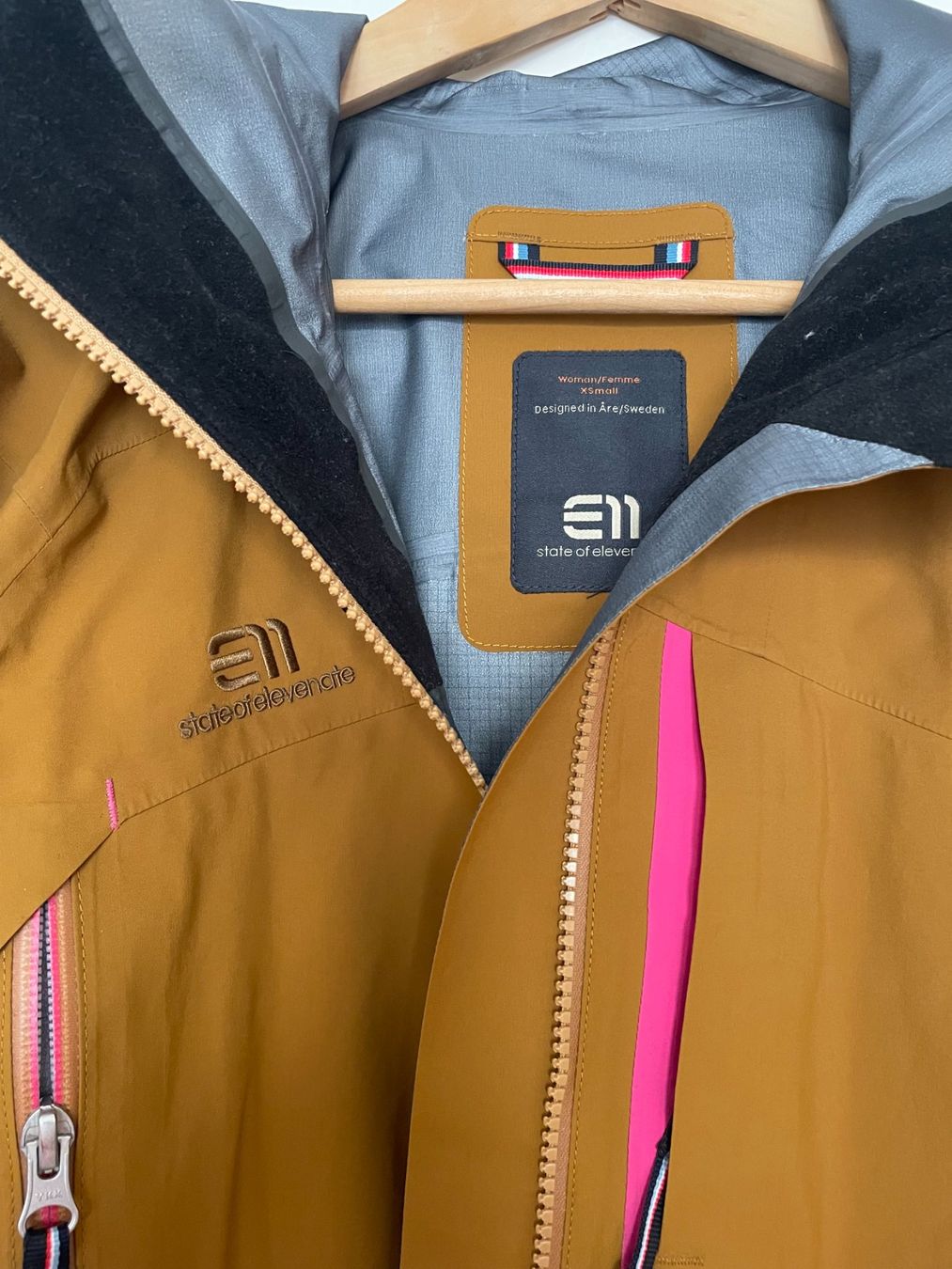 Elevenate Jacken: Hardshell-Jacke Goretex Damen Gr XS/S – Gebraucht aus Zürich von LaSorella 2