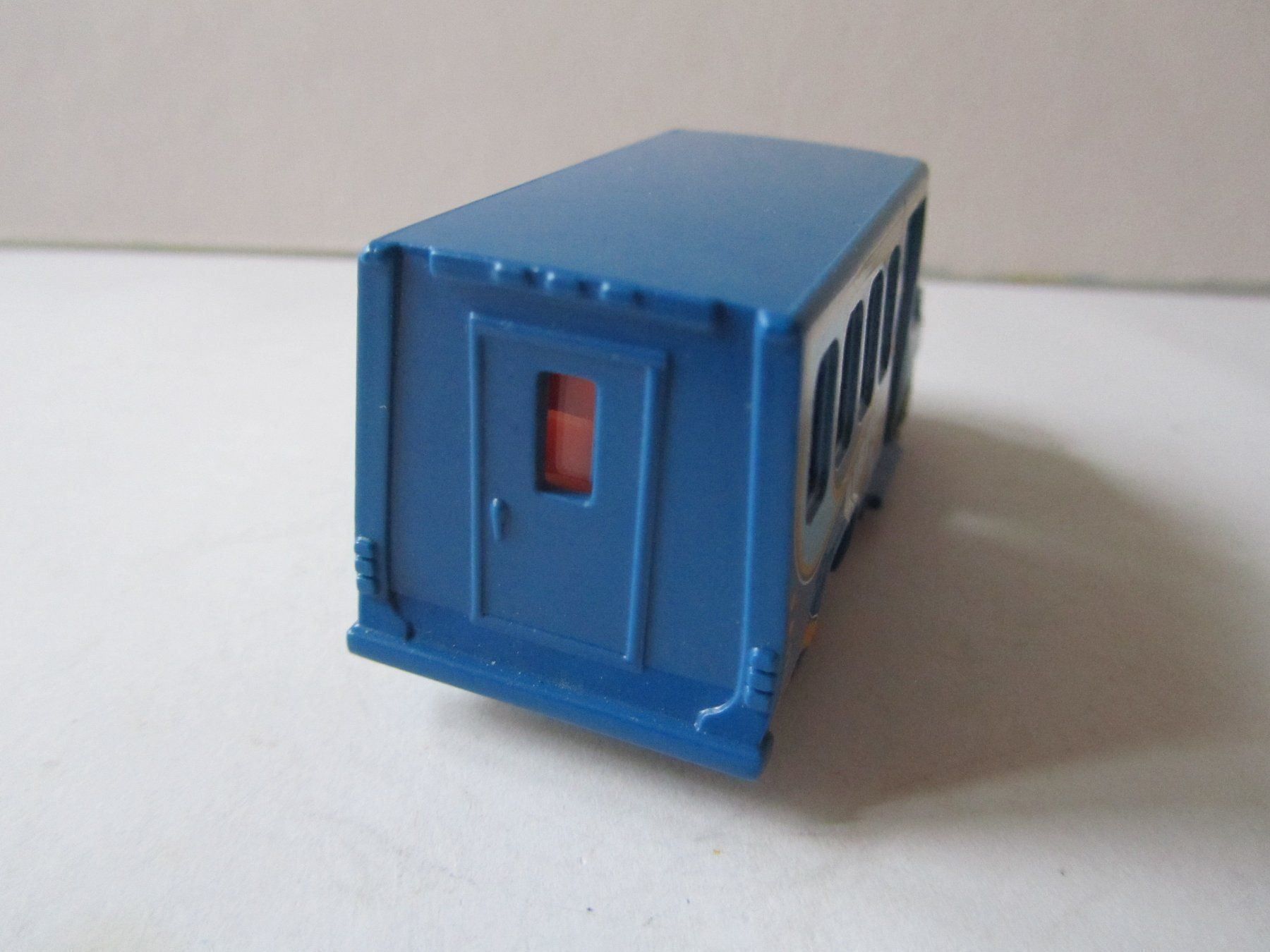 Matchbox Voitures modèles: Chevy Transport Bus, Matchbox Thailand – D'occasion à Weiningen ZH par dietsch57 3