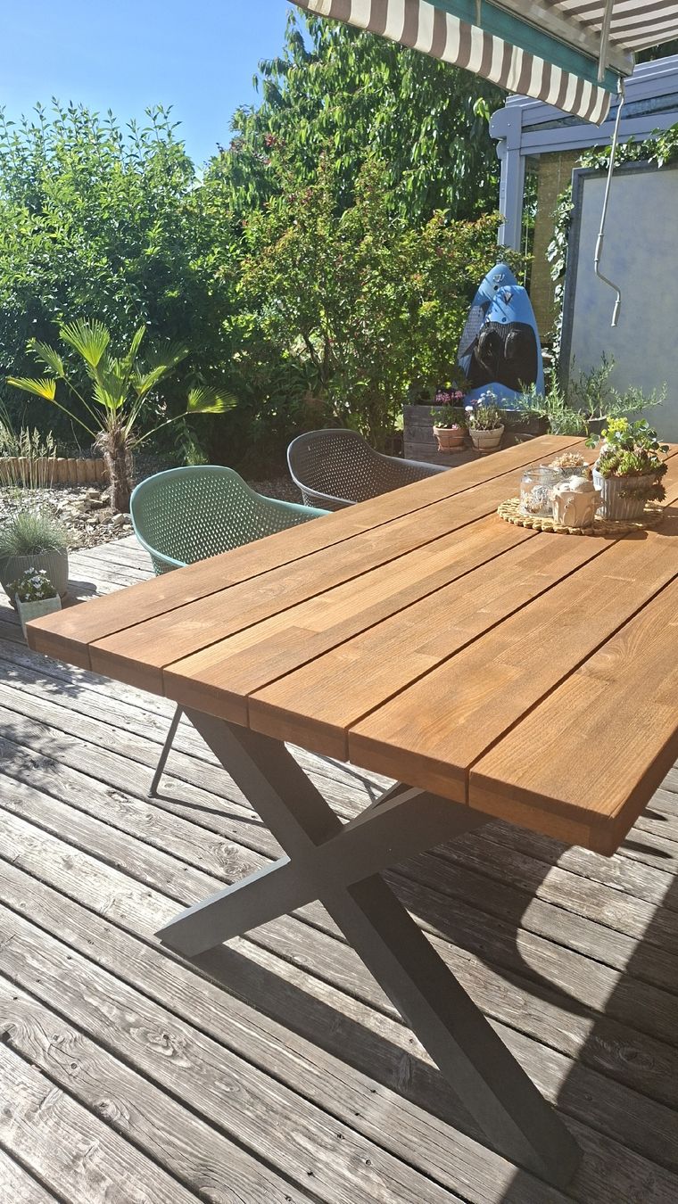 Tavoli: Gartentisch 220 x 100cm – Usato da Kerzers venduto da Guckdings 2