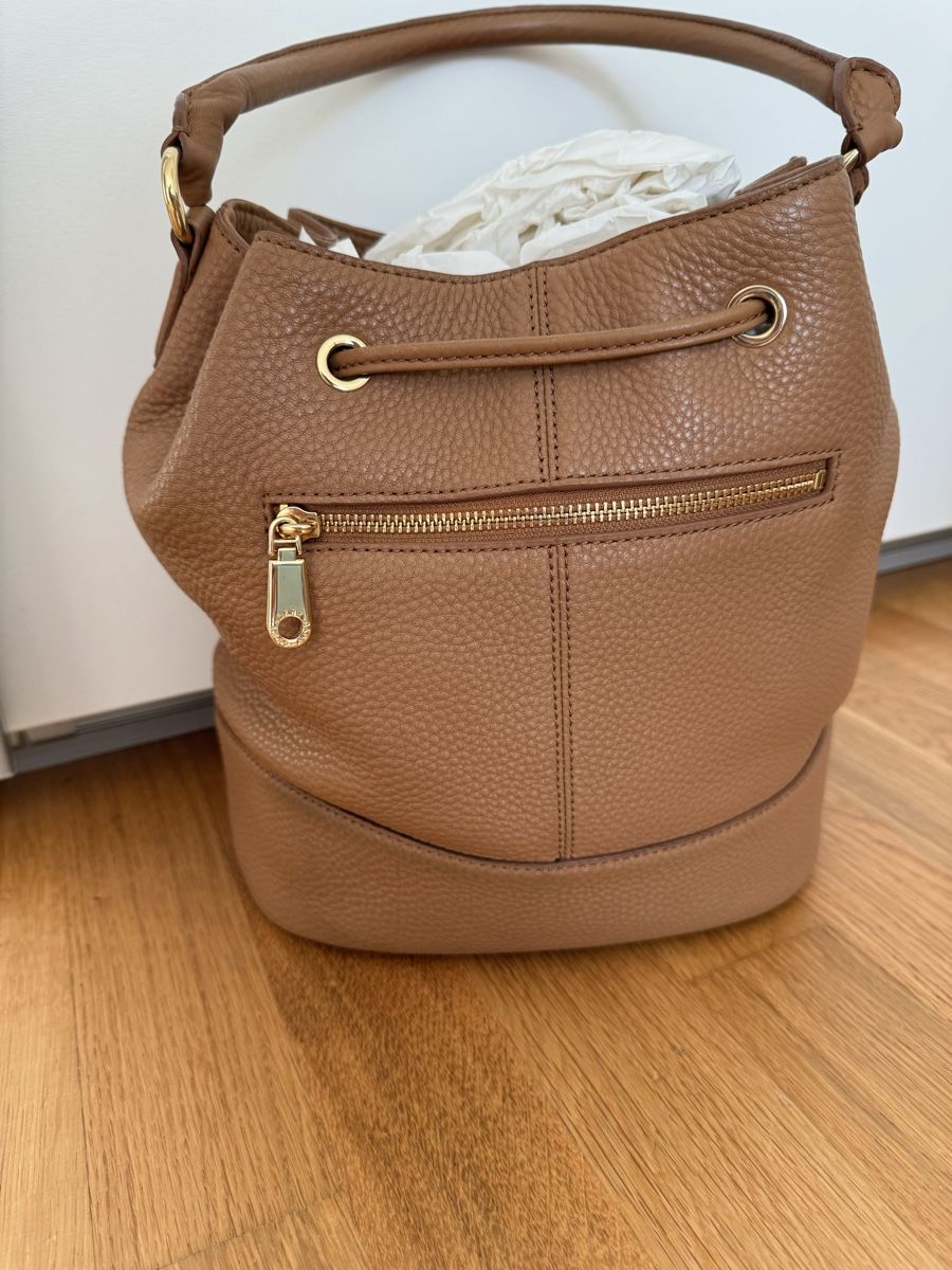 DKNY Borse da donna: DKNY Beuteltasche Leder braun neuwertig – Usato da Beringen venduto da ste_bh8w 4