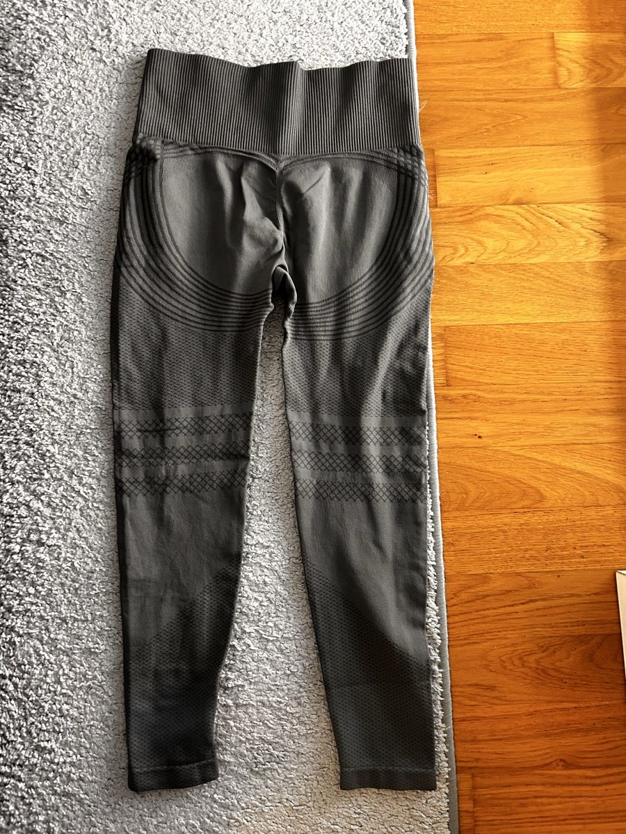Leggings: Lot de 2 leggings  – Gebraucht aus Gland von astra18 1