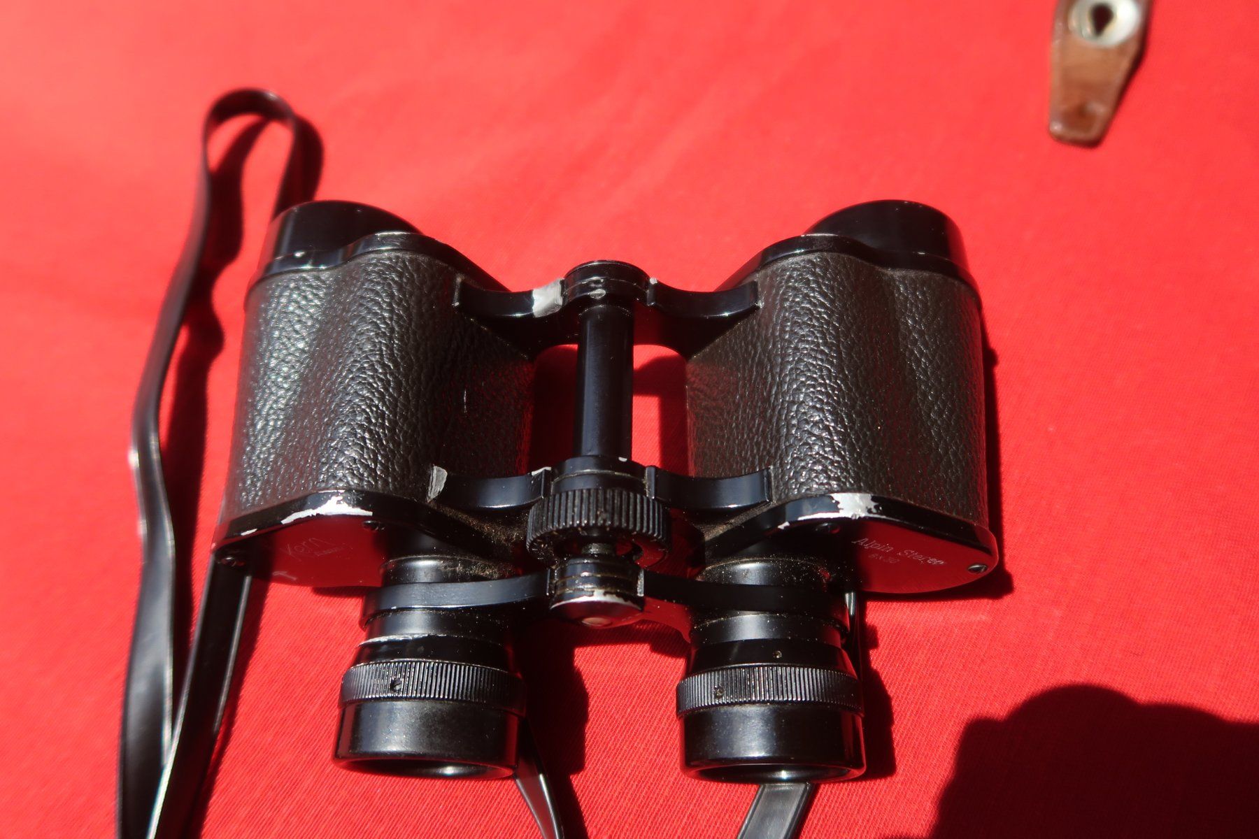 Kern Binocoli: Feldstecher Kern Alpin Stereo 8x30 – Usato da Oberwil BL venduto da verramscher 1