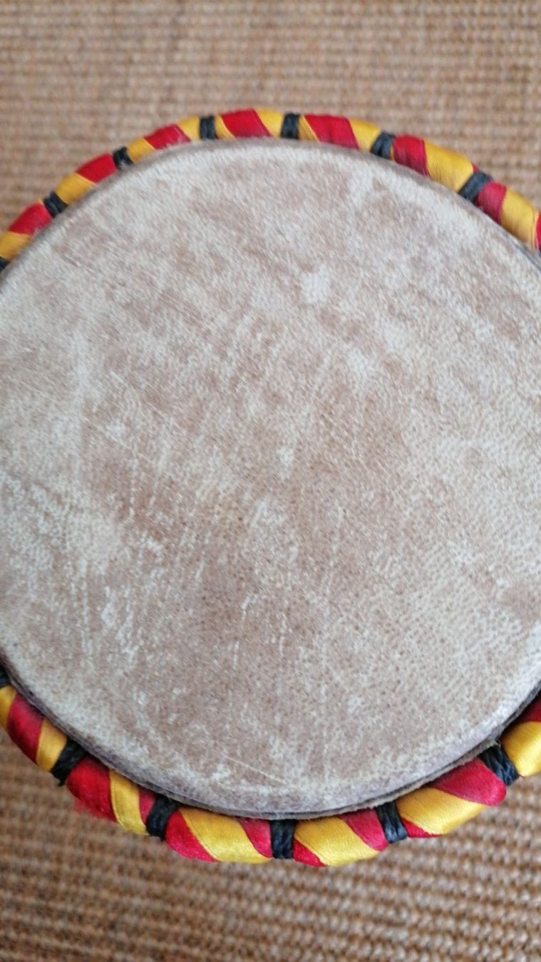 Strumenti musicali: kleine afrikanische Trommel – Usato da Grächen venduto da Hel7890 2