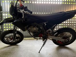 Fantic Supermoto 125cc, 6893 km, guter Zustand