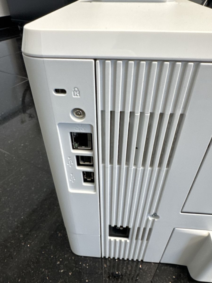 Hewlett Packard Stampanti: HP LaserJet Pro M501 – Usato da Schlieren venduto da thwillyag 2