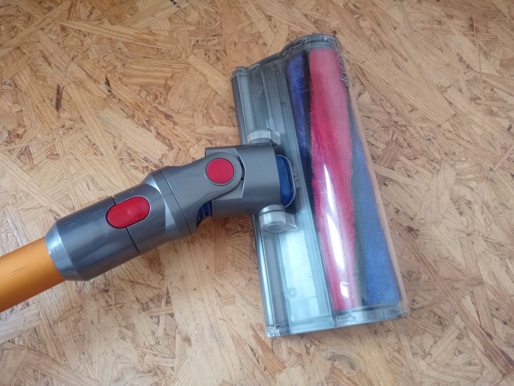 Dyson Staubsauger & Zubehör: Handstaubsauger Dyson V7 – Gebraucht aus Prez-vers-Siviriez von Monija70 3