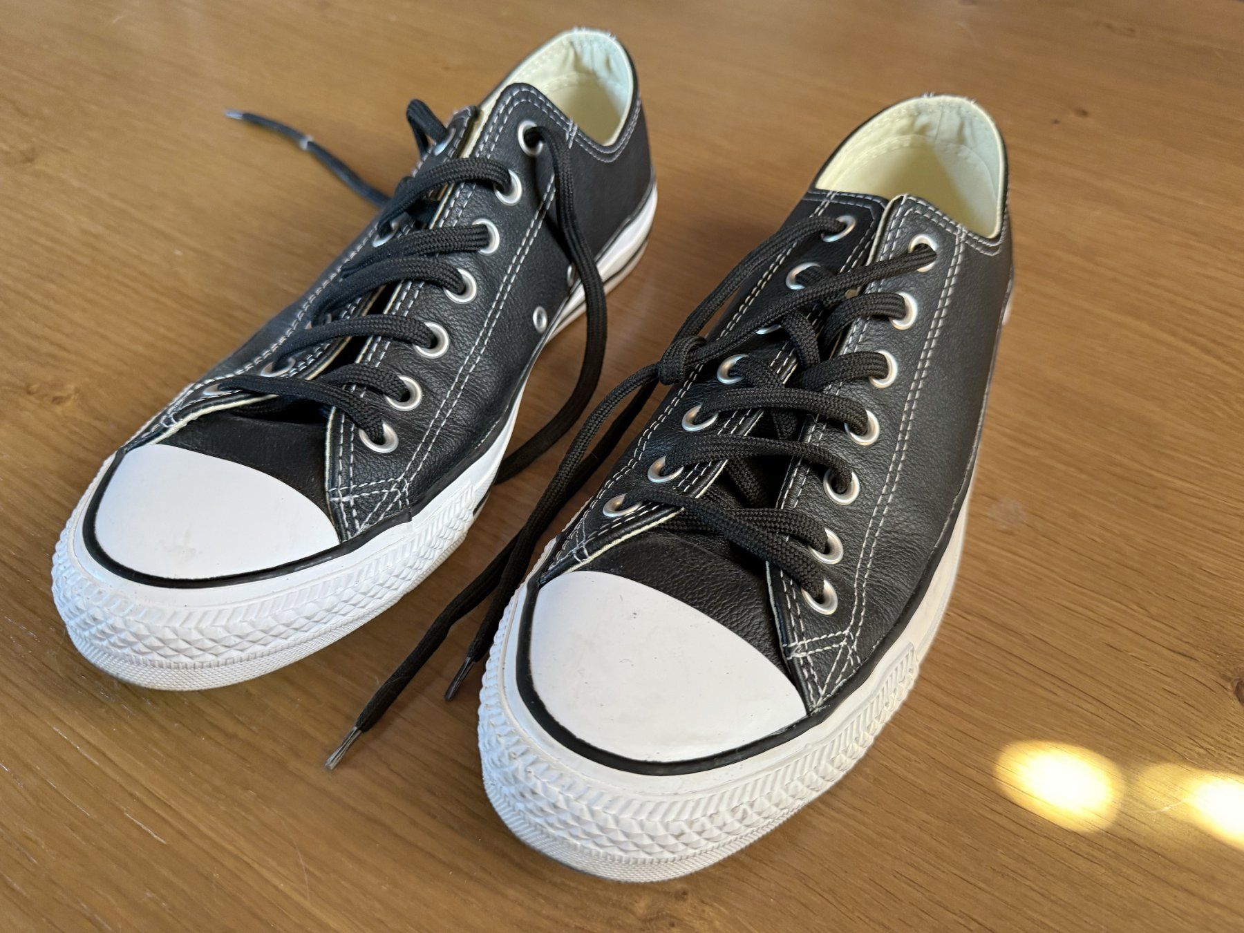 Converse Chaussures hommes: Converse CHUCK CLASSIC UNISEX – D'occasion à Grand-Lancy par JeanLukeSkywalker 2