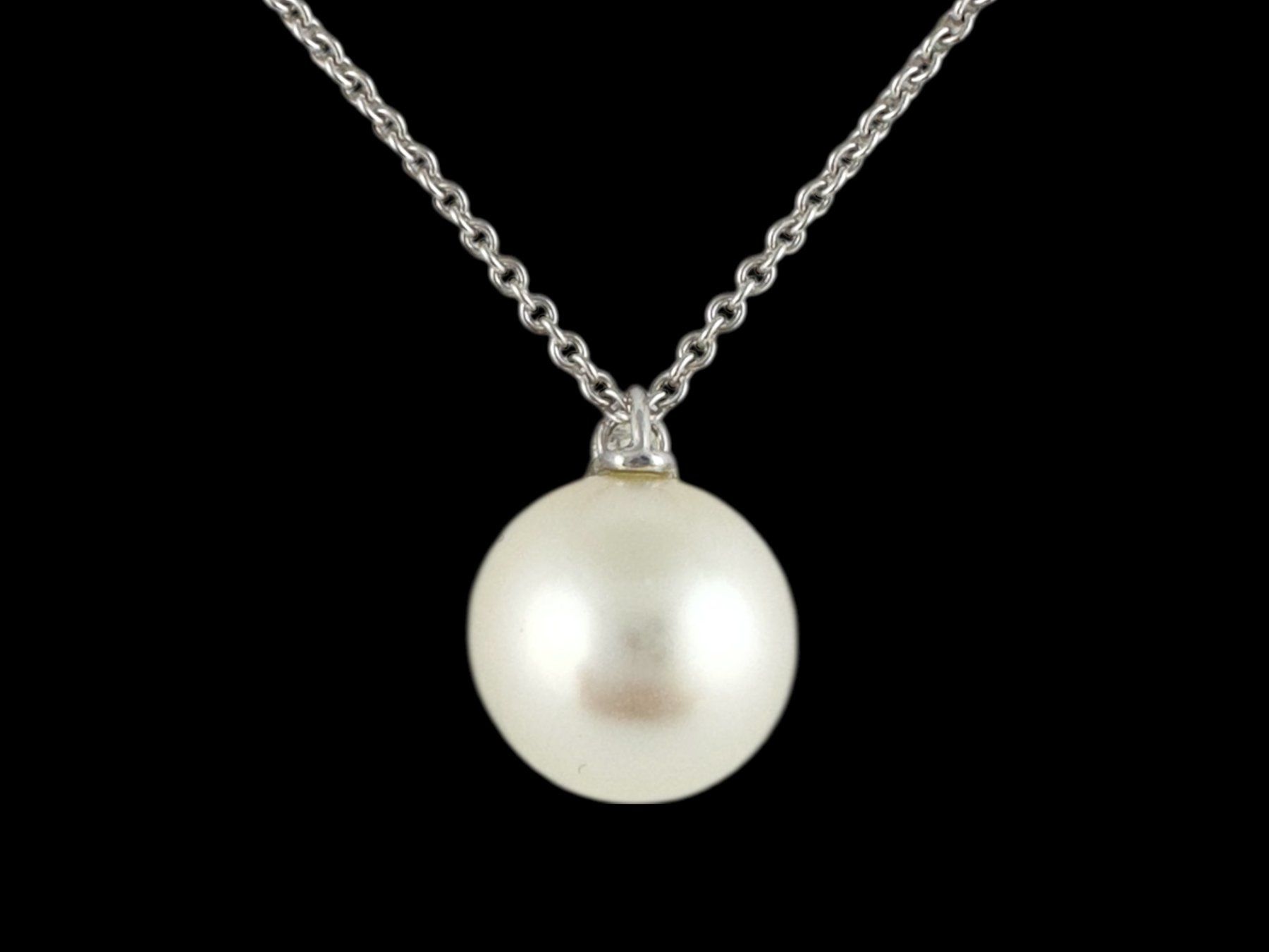 Bucherer Catenine: BUCHERER, Perlen - Diamant - Anhänger mit Kette – Usato da Zuzwil SG venduto da artimmo 3