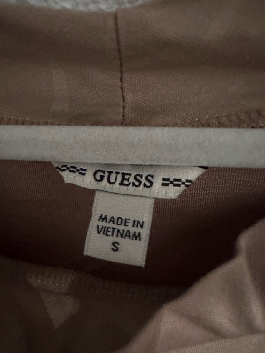 Guess Maglioni & Felpe: Guess Langarmshirt – Nuovo (secondo la descrizione) da Eschenbach LU venduto da Tatzi1 2