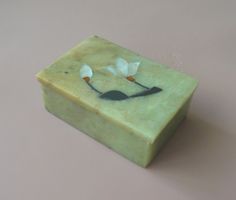 Steindose mit Blumen-Einlage 7,5cm x 5cm x 3cm Made India