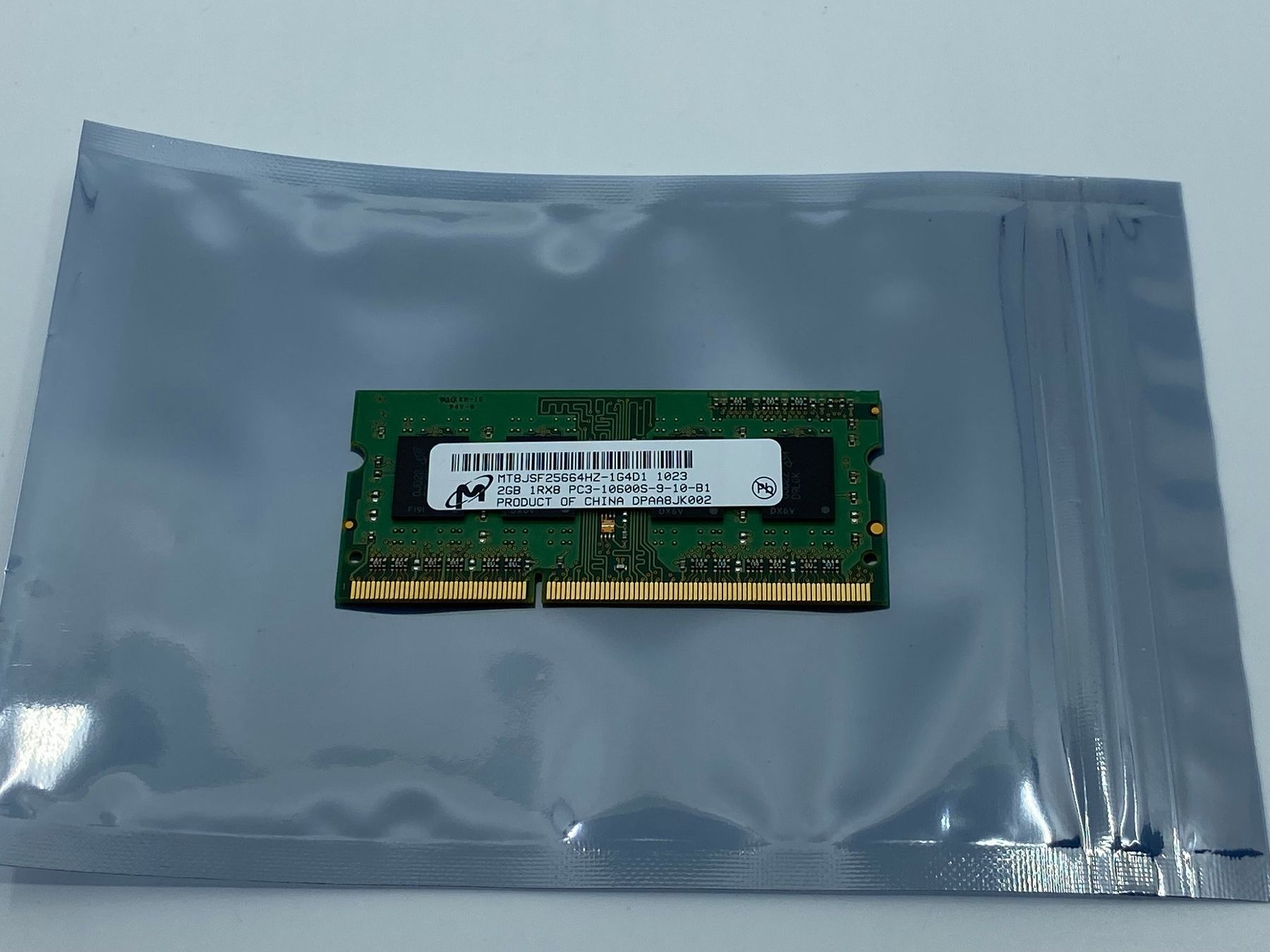 Memoria / RAM: 2GB 1Rx8 PC3 10600S Notebook Memory Modul – Usato da Langwiesen venduto da Restposten-24
