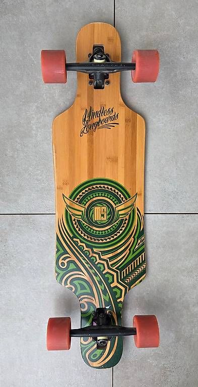 Skateboards: Skate Longboard Mindless – Usato da Nyon venduto da cbureau29 1