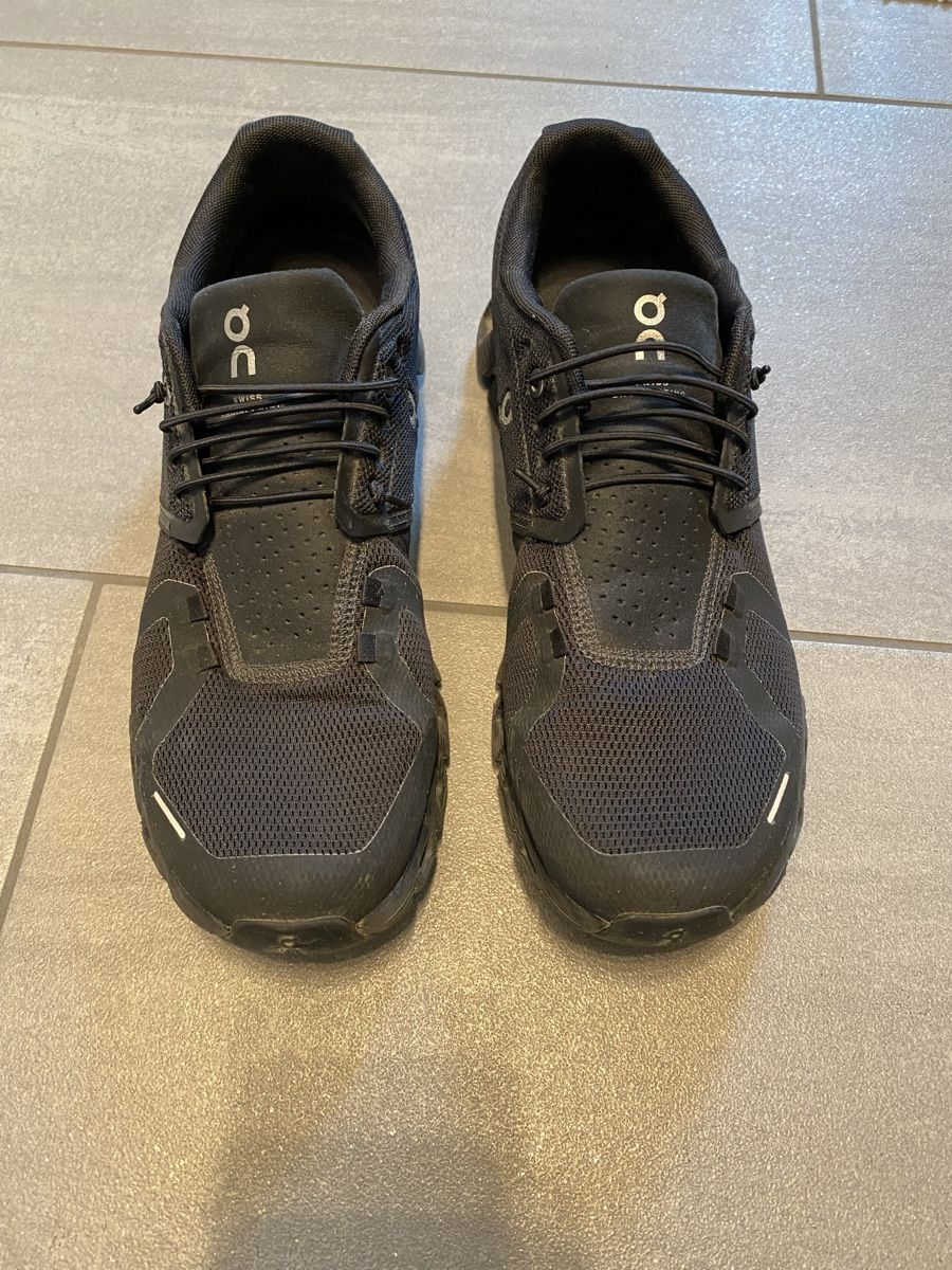 On Scarpe da uomo: On Cloud – Usato da Unterengstringen venduto da sonyboy2611 1