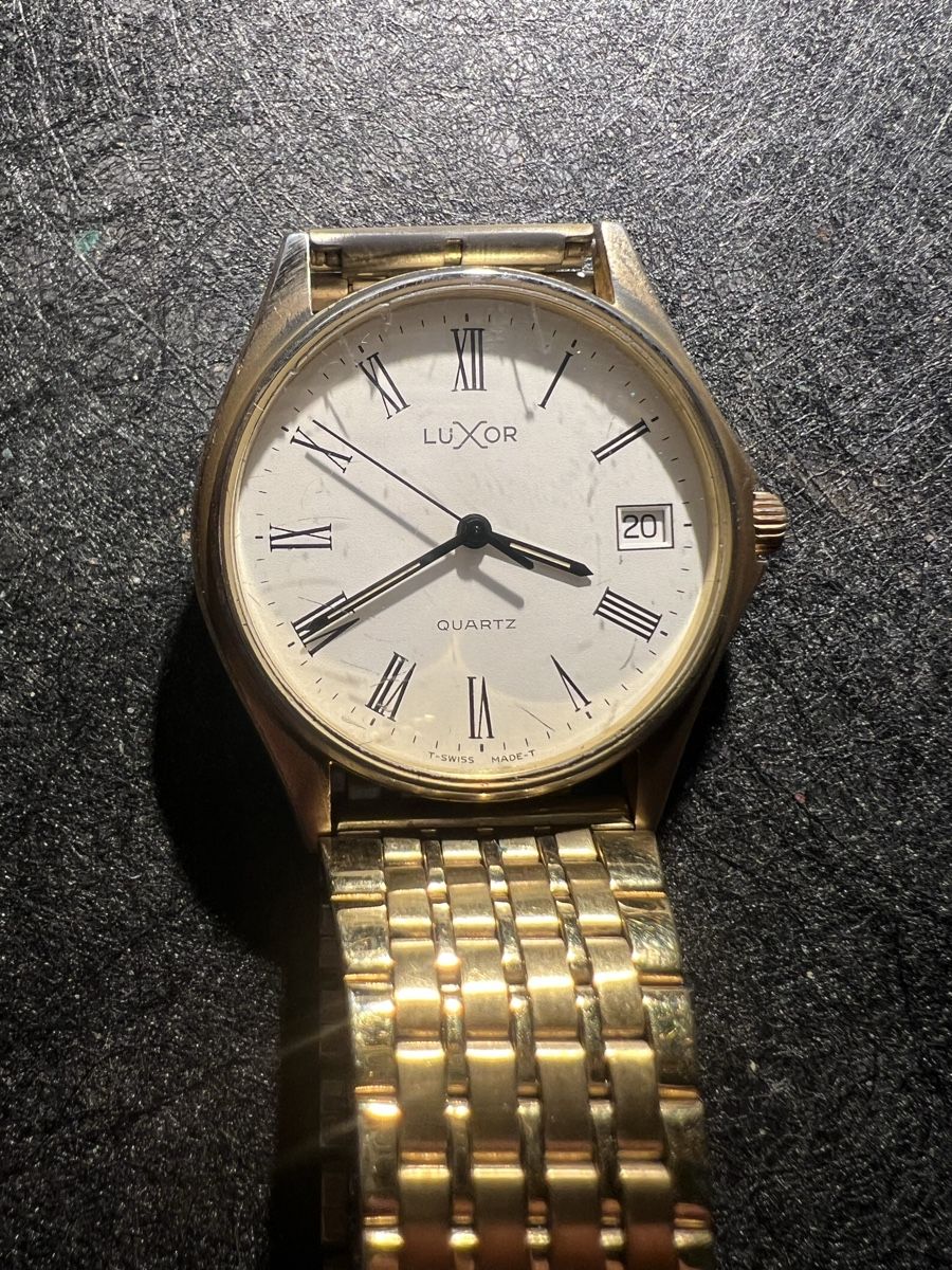 Luxor Orologi: Luxor Uhr – Usato da Laufen venduto da groove60