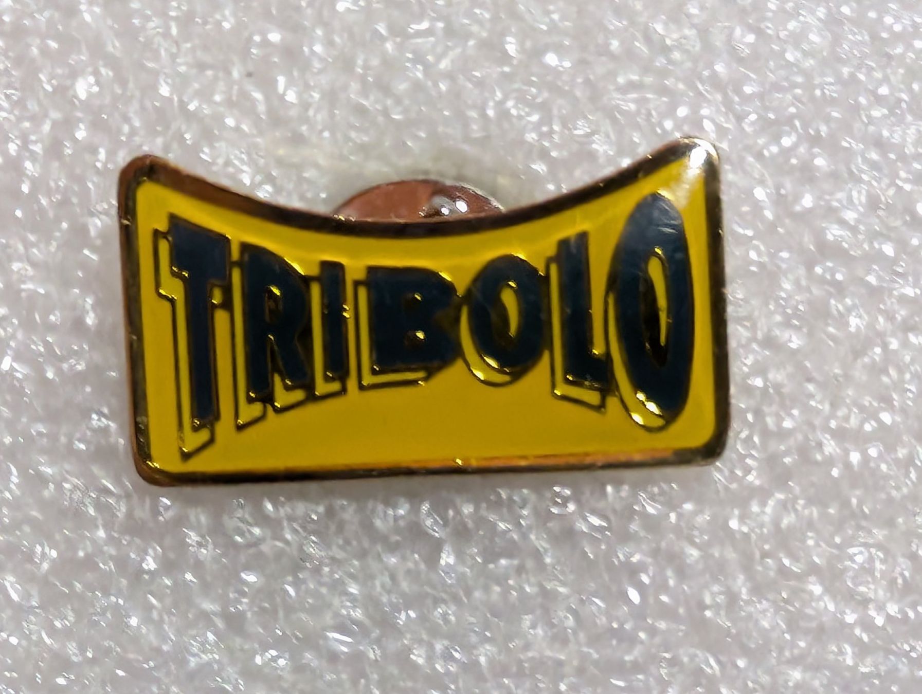 Plaquettes & Badges: Ansteckpin 298: Tribolo – D'occasion à Oppligen par Pin-Fall-Shop