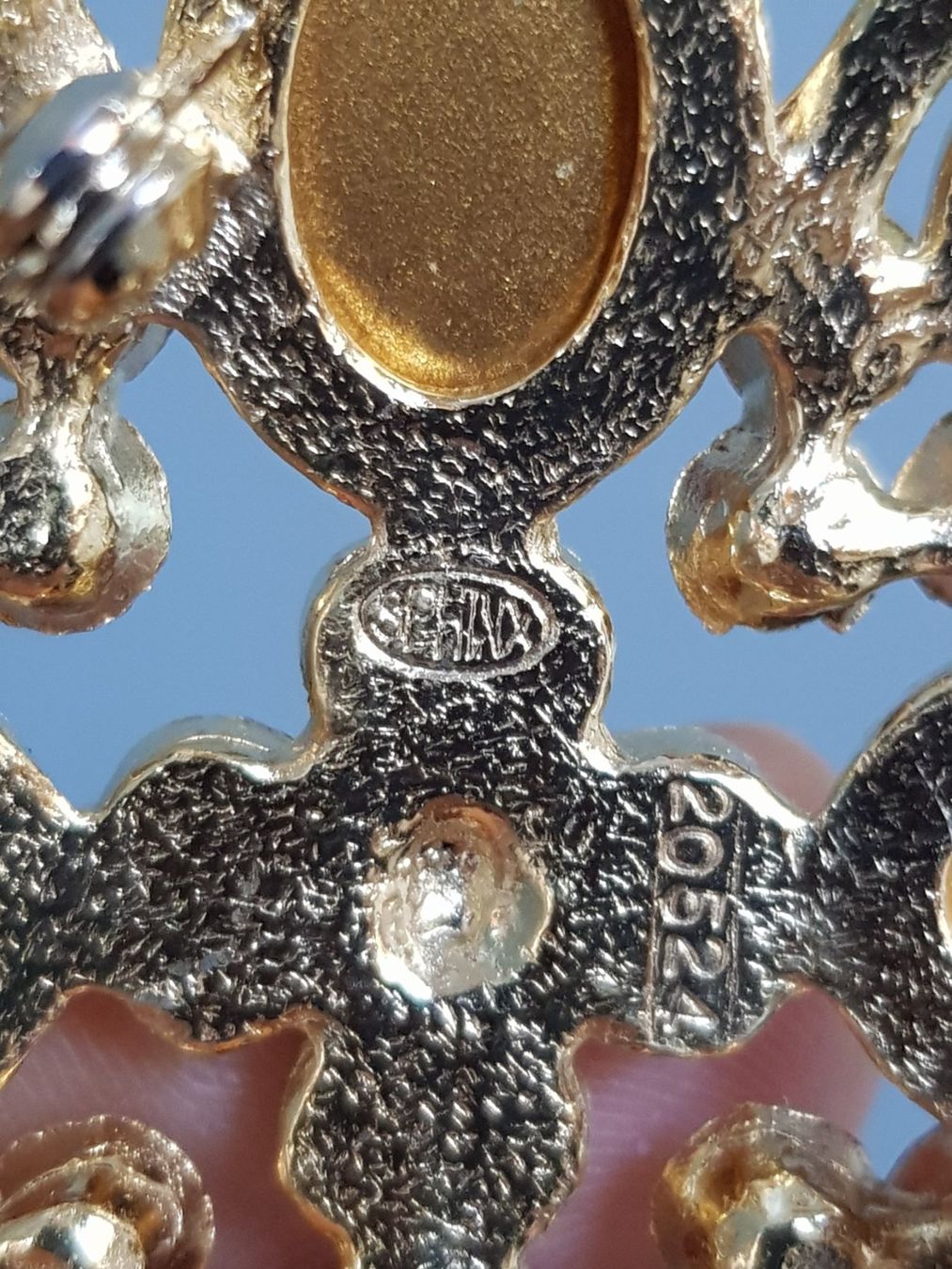Spille & Fermagli: "SPHINX" Brosche-Malterser Kreuz – Nuovo (secondo la descrizione) da Lengnau BE venduto da Mango888 5