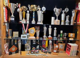 Motocross-Sammlung: Pokale, Medaillen, Kränze, Modelle