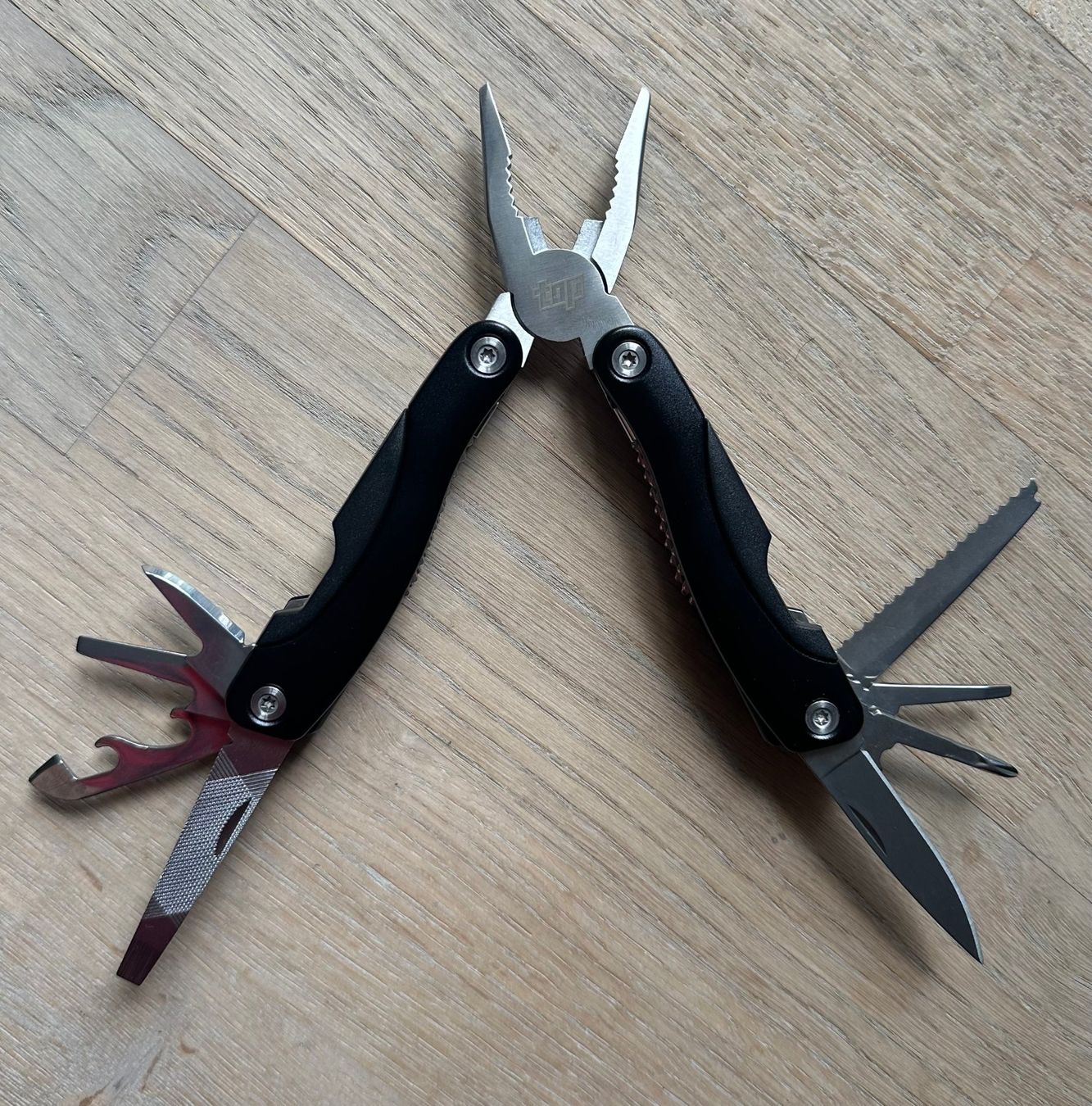 Tutti gli attrezzi: Multitool Klappwerkzeug schwarz, NEU und unbenutzt – Nuovo (secondo la descrizione) da Thal venduto da dom_7zf7 2