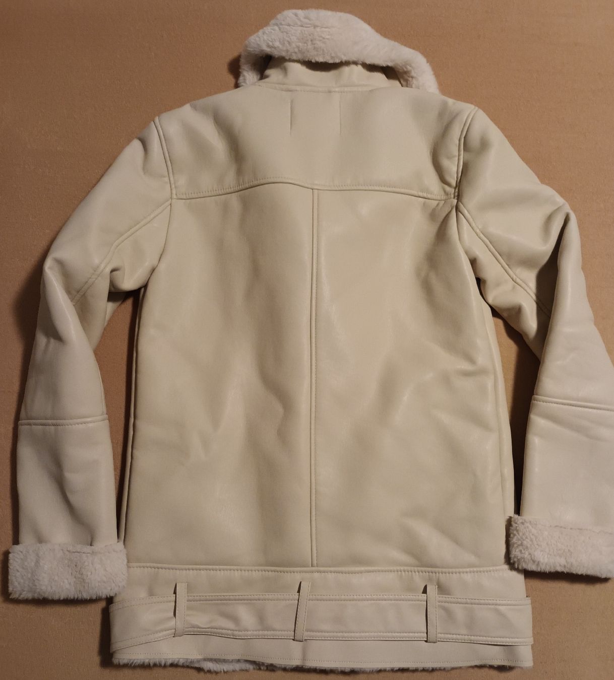 Jacken: Stradivarius Jacke – Neu (gemäss Beschreibung) aus Grindel von Delphin79 1