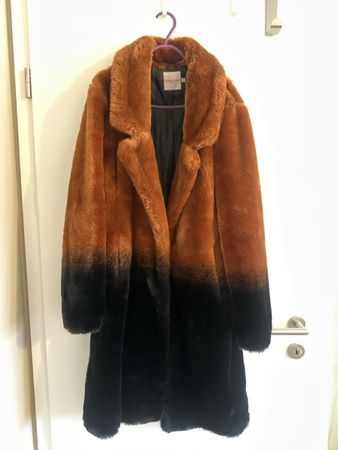 URBANCODE Longline Coat Ombre Faux Fur – sehr guter Zustand