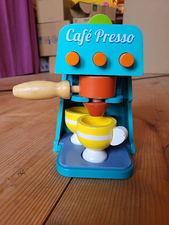 Kaffeemaschinen & Espressomaschinen: Kaffemaschine Cafe Presso, Holz – Gebraucht aus Thun von t_h_cl6d