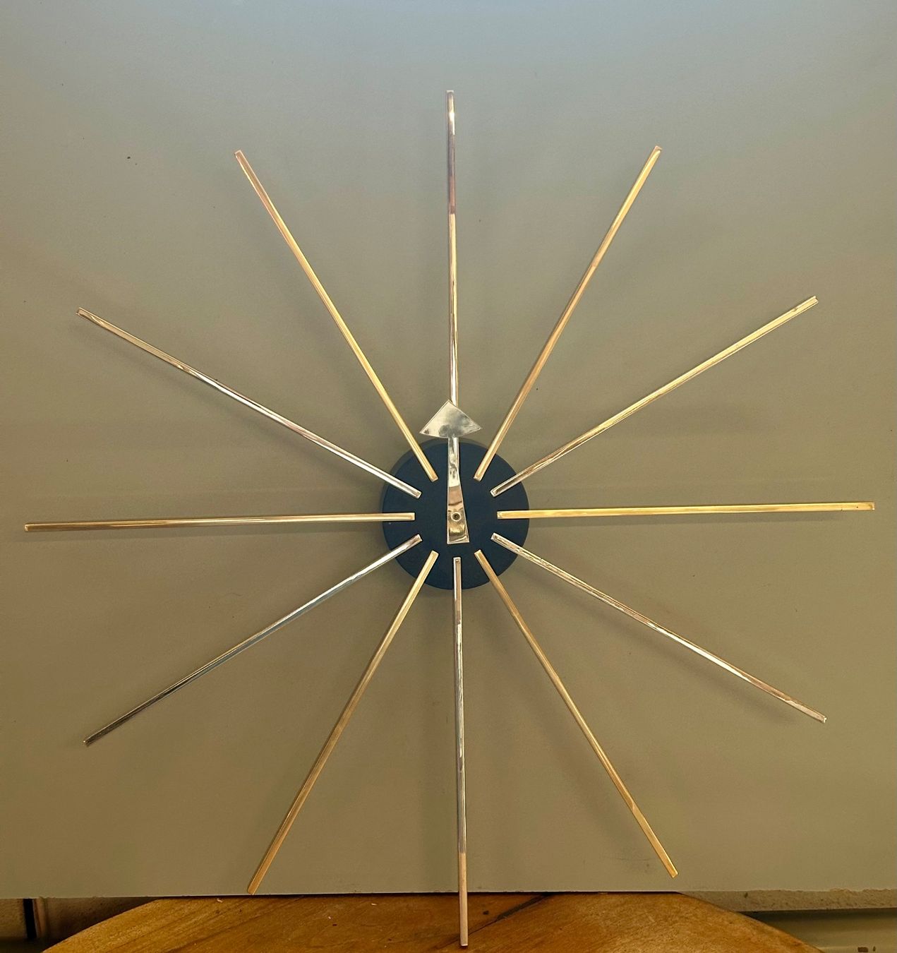 Uhren: Vitra Star Clock - Designer Wanduhr – Gebraucht aus Otelfingen von Yossi-68