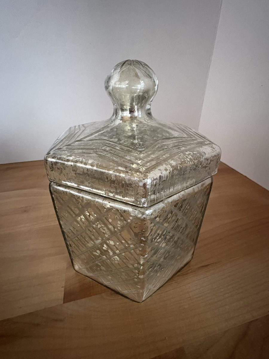 Tutte le decorazioni: Dose aus Glas mit Deckel – Usato da Rümlang venduto da SchumBru10