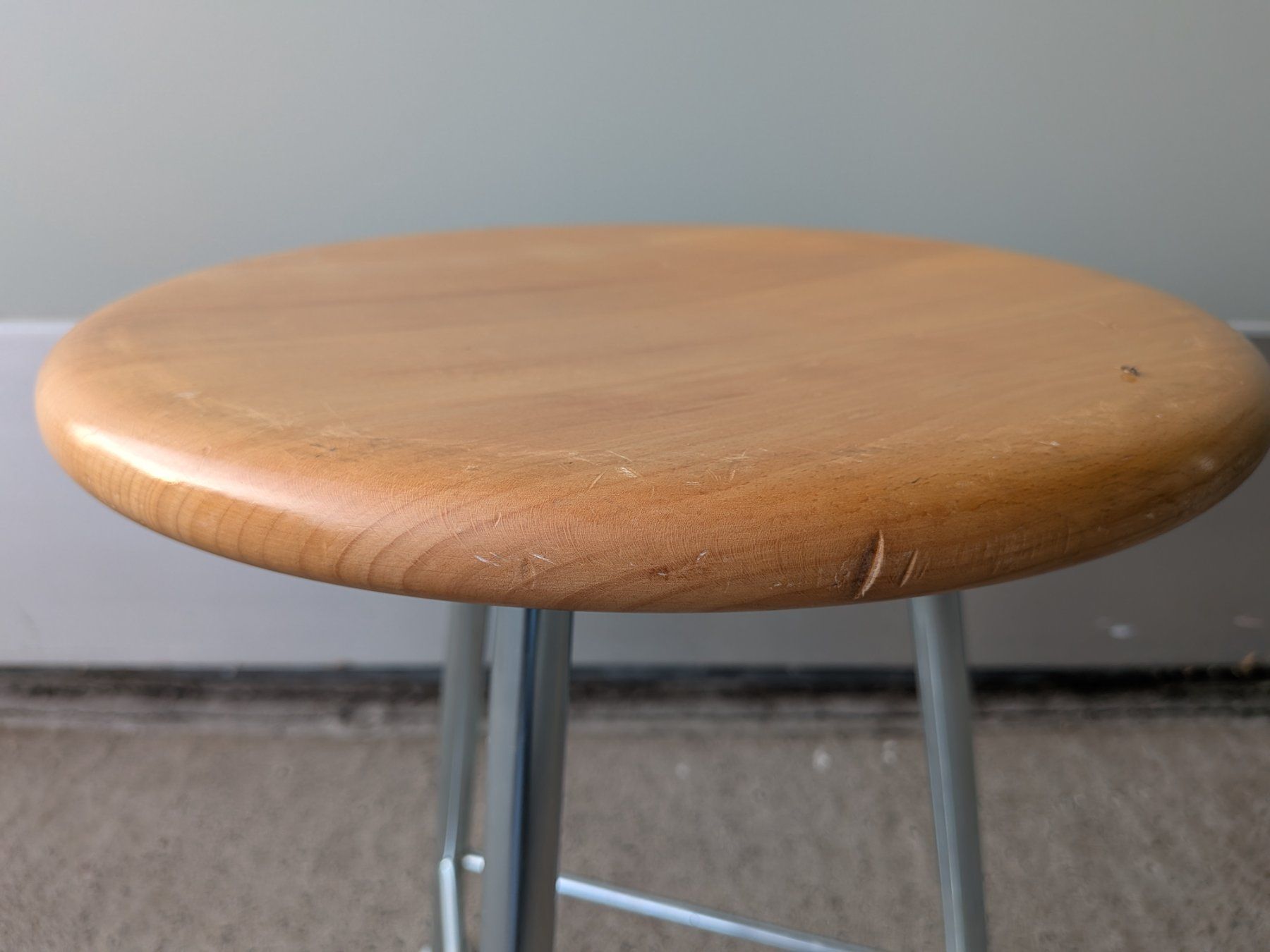 Tabourets: Schemeli Hocker Industriedesign – D'occasion à Emmen par magelan 2