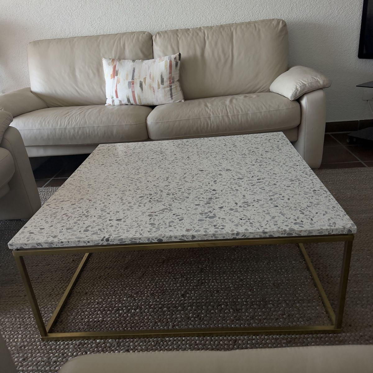 Tische: Salontisch Stein Terrazzo – Gebraucht aus Locarno von Faeby87