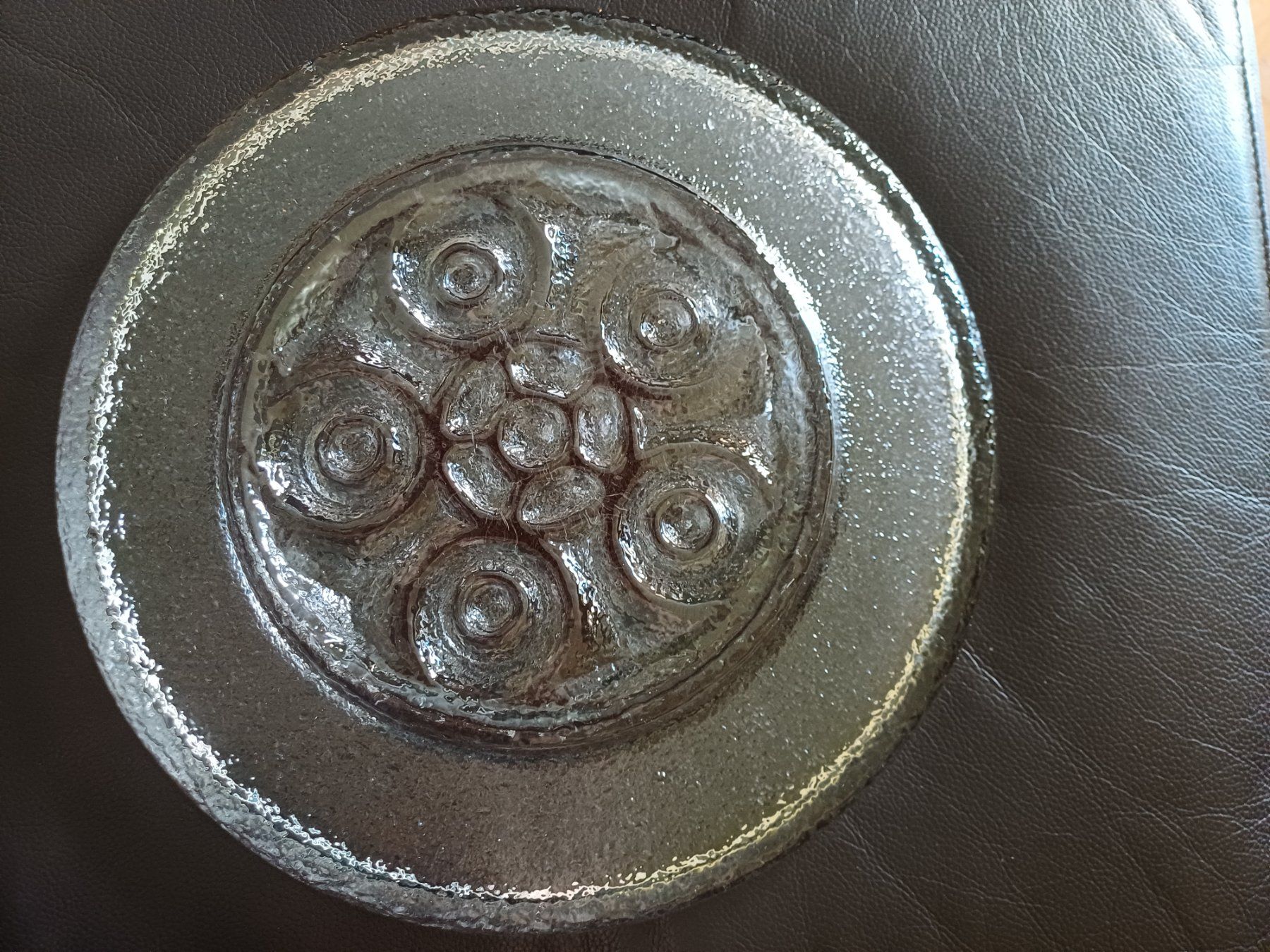 Glasi Hergiswil Servierplatten: Vintage Glasplatte / Servierplatte, Durchmesser 30cm neu – Neu (gemäss Beschreibung) aus Kloten von Juanita3 5