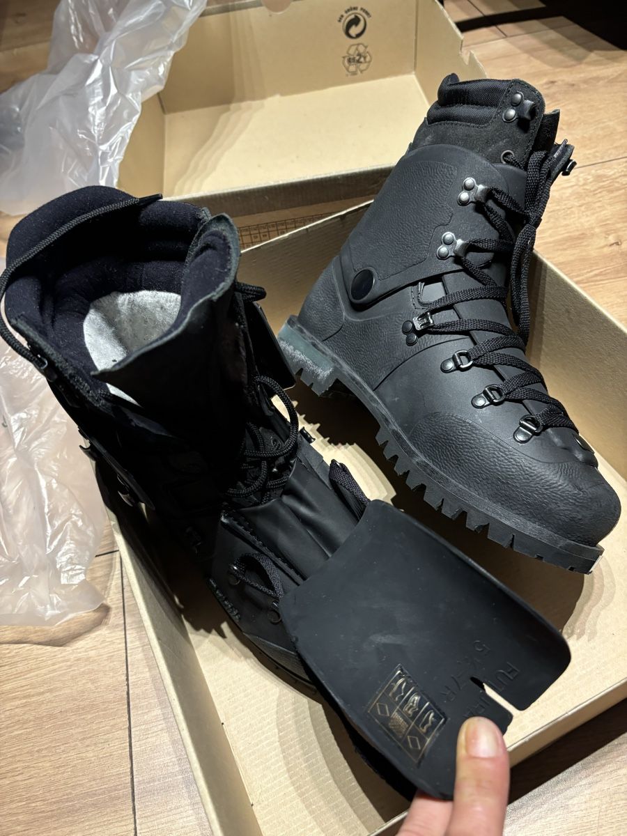 Herrenschuhe: Raichle Armeeschuh Wanderschu Forstschuh – Neu und originalverpackt aus Muhen von goldy81