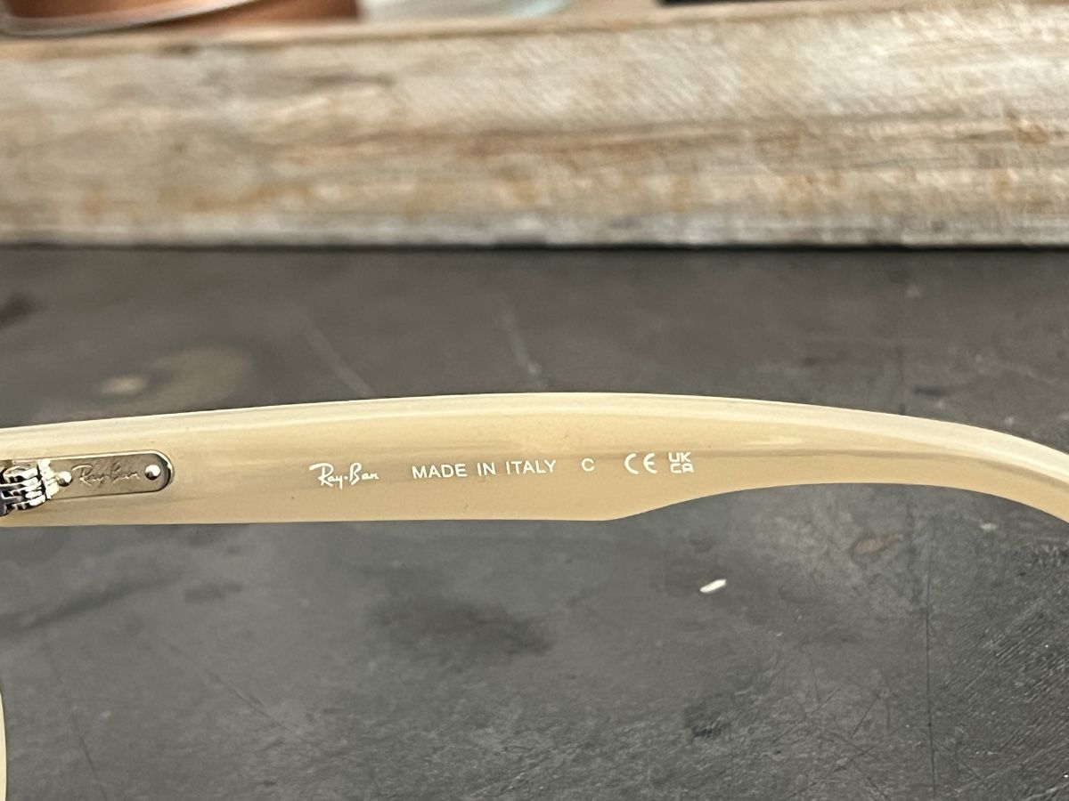 Ray-Ban Lunettes & Verres: Ray-Ban Reverse occhiali da sole  – D'occasion à Mendrisio par fly_9wzx 4