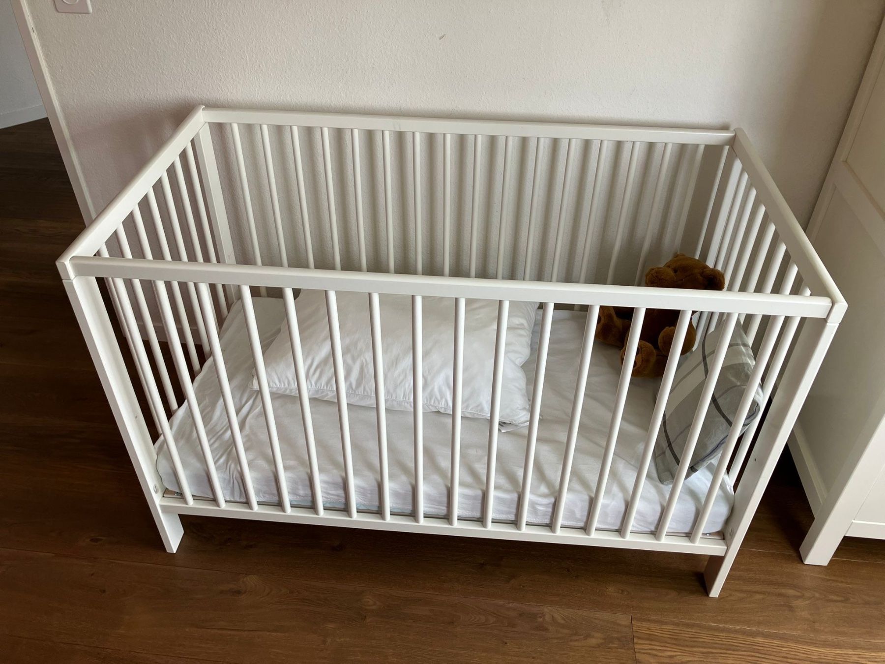 Letti: Baby-Bett – Usato da Wettswil venduto da pet_8zfs